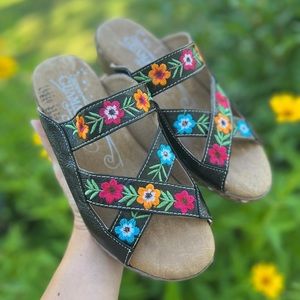 Handmade ethnic genuine leather sandals